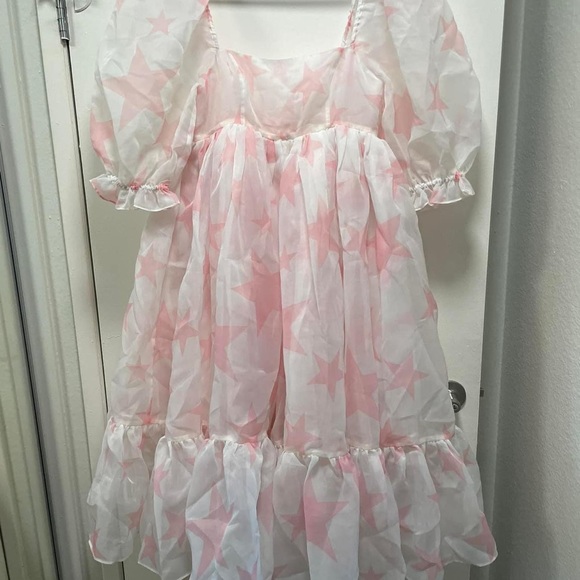 Selkie Powdered Star French Puff - Picture 2 of 4